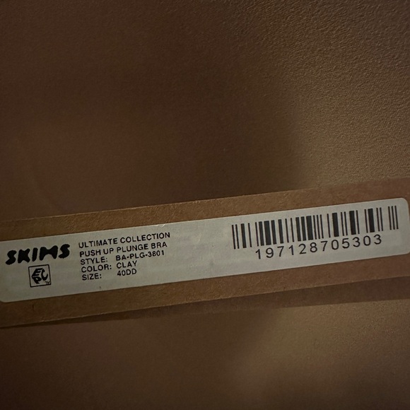 SKIMS Ultimate Collection Nipple Bra Clay 40DD - Picture 4 of 4